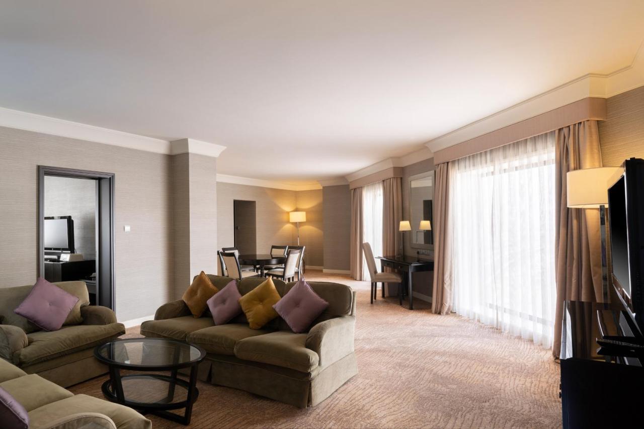 Le Meridien Yidda Exterior foto A suite at the InterContinental Paris Le Grand